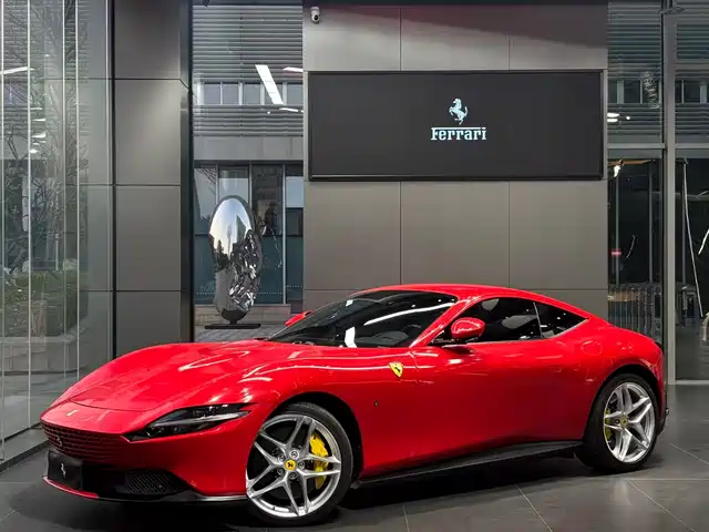 FERRARI ROMA