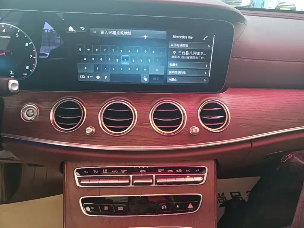 MERCEDES-BENZ E-CLASS
