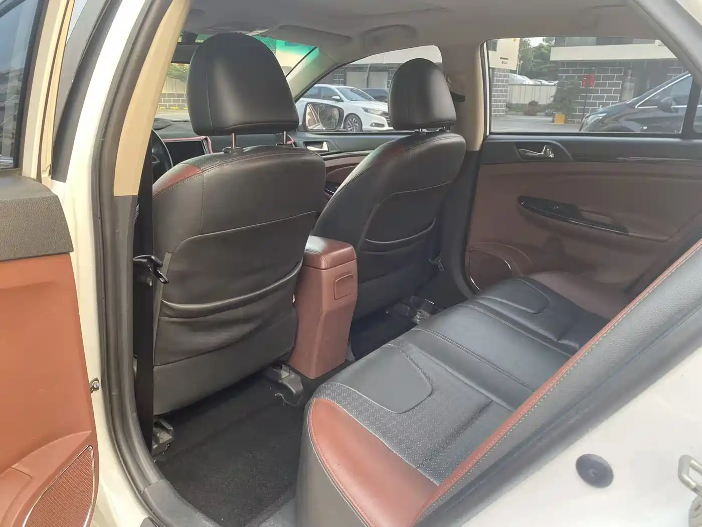 BYD Surui 2015 Facelift 1.5L Auto Luxury фото 11