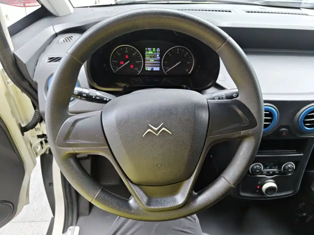 Singulato Gonow Shuai Ling 2022 2023 Standard Range 41.93kWh Tianjin Hengtian