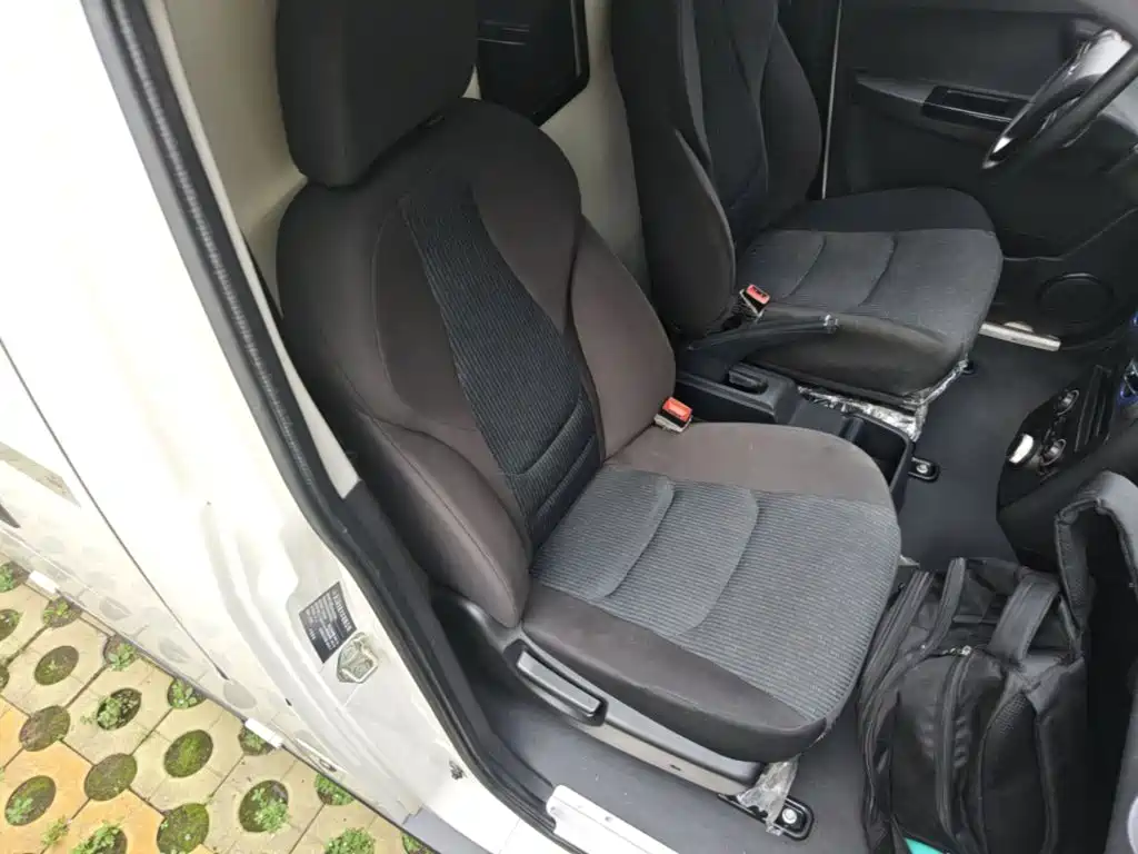 Singulato Gonow Shuai Ling 2022 2023 Standard Range 41.93kWh Tianjin Hengtian