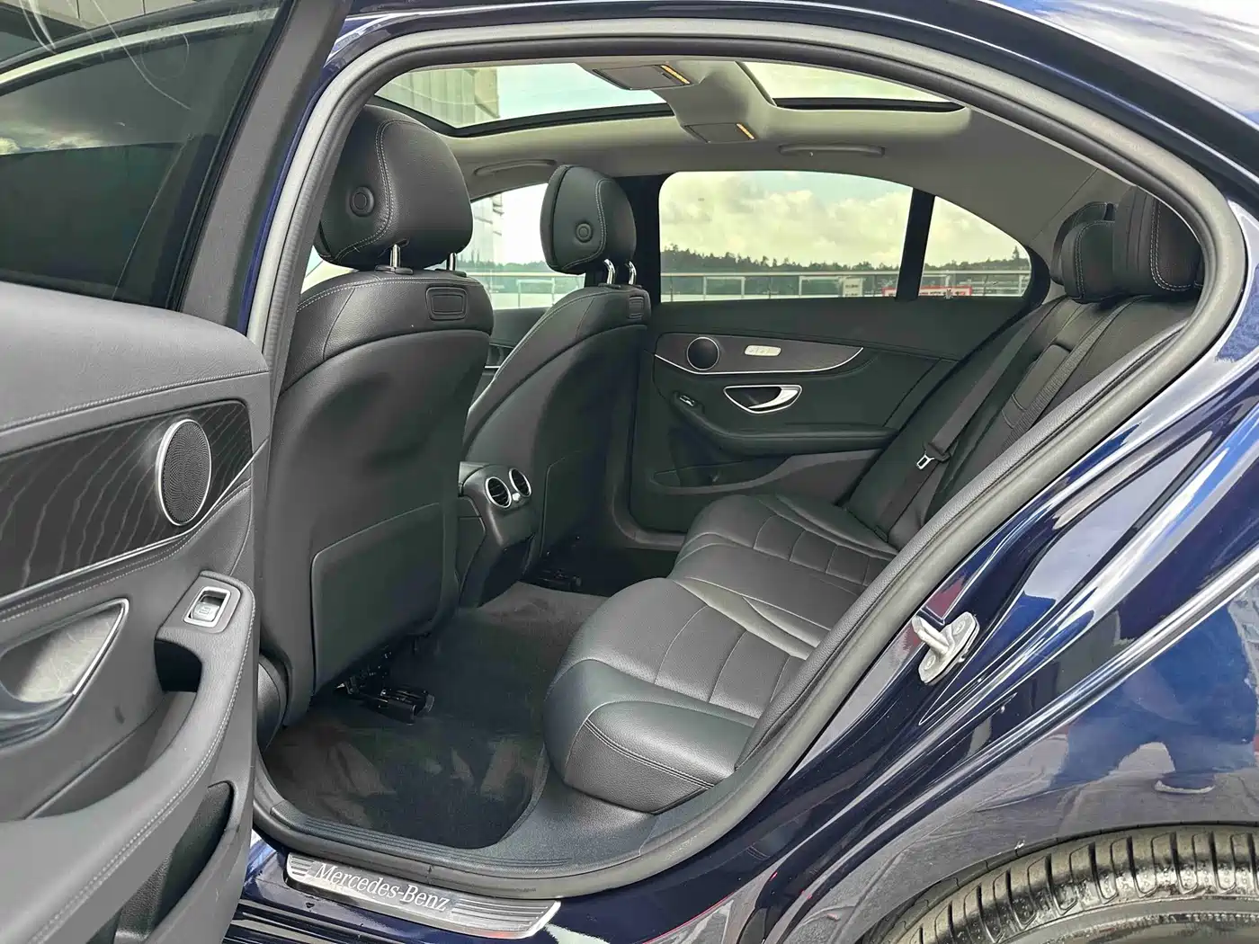 Mercedes-Benz C-Class 2016 2016 C 200 L Sport