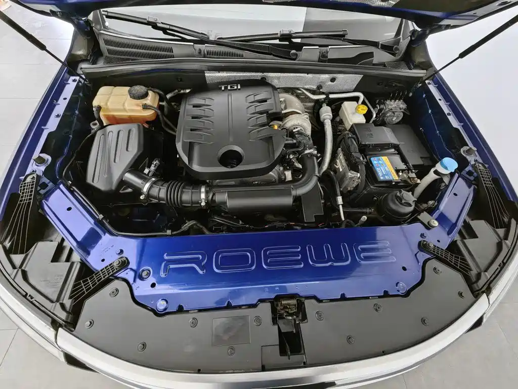 Roewe RX8 2019 2018 30T Intelligent Internet 4WD Supreme Edition