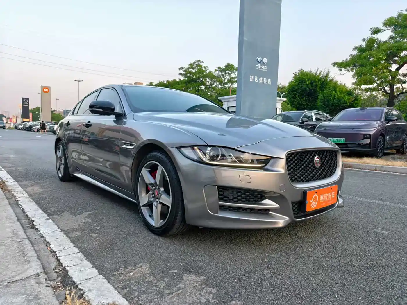 Jaguar XE 2016 2017 2.0T 200PS R-Sport