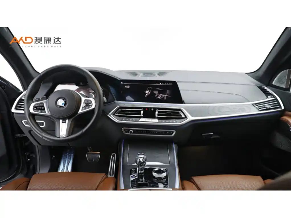 Фото 5 - BMW X7