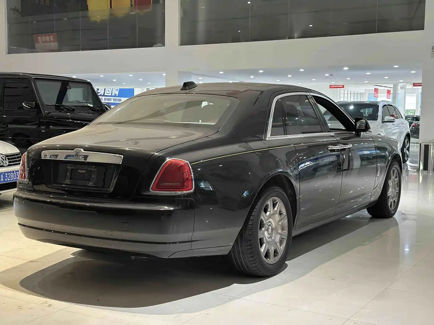 Фото 12 - Rolls-Royce Ghost