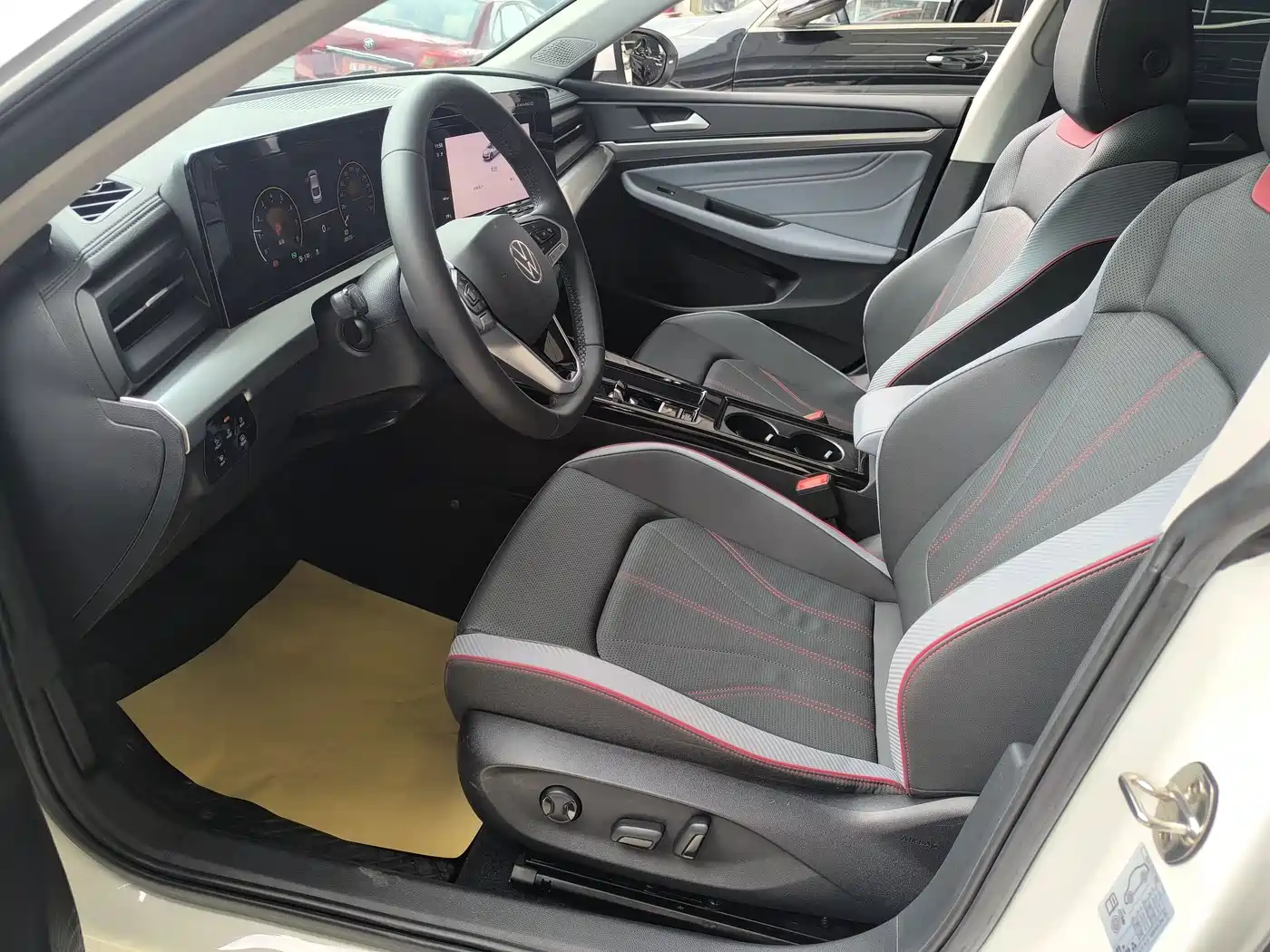 Volkswagen Lamando 2024 Lamando L 280TSI DSG Stylish Edition фото 4