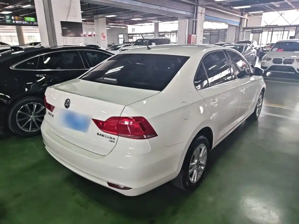Volkswagen Santana 2016 1.6L Automatic Comfort Edition фото 7