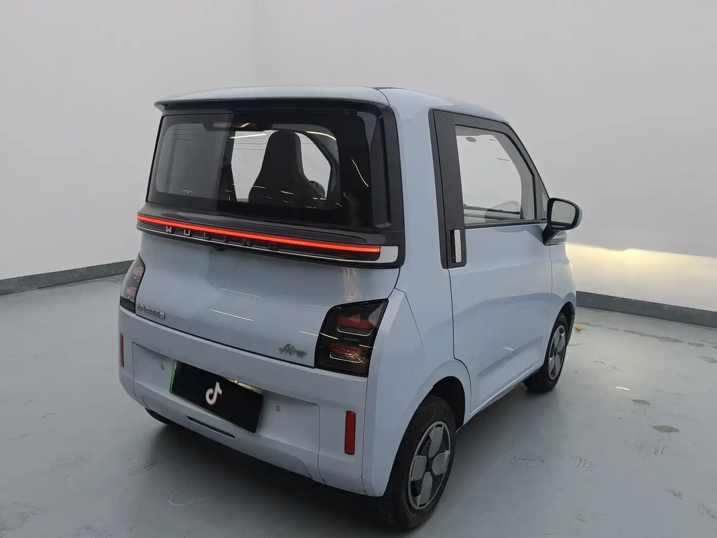 Wuling Motors Wuling Air ev 2024 2023 2-Seater Advanced Edition