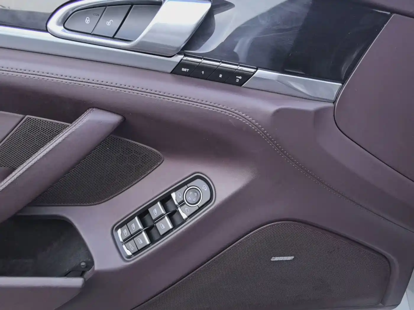 صورة 20 - Porsche Panamera