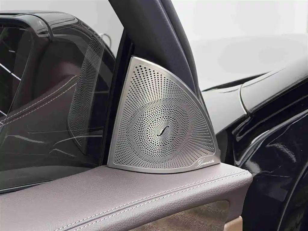 Mercedes-Benz E-Class New Energy 2022 E 350 e L Plug-in Hybrid Sedan фото 16