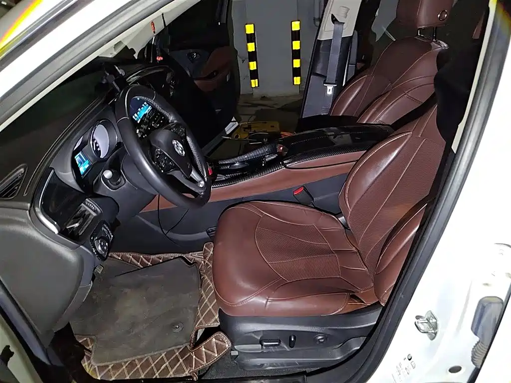 Buick Envision Plus 2019 28T 4WD Elite Type China V фото 8