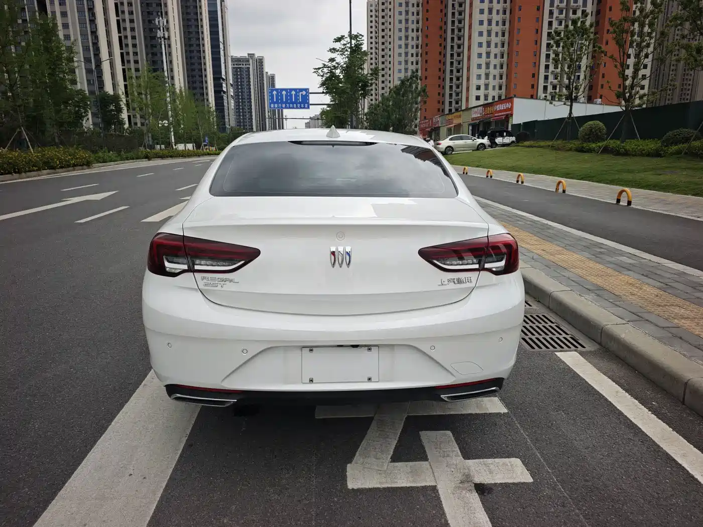 Buick Regal 2024 25T Ultra Comfort Edition фото 10