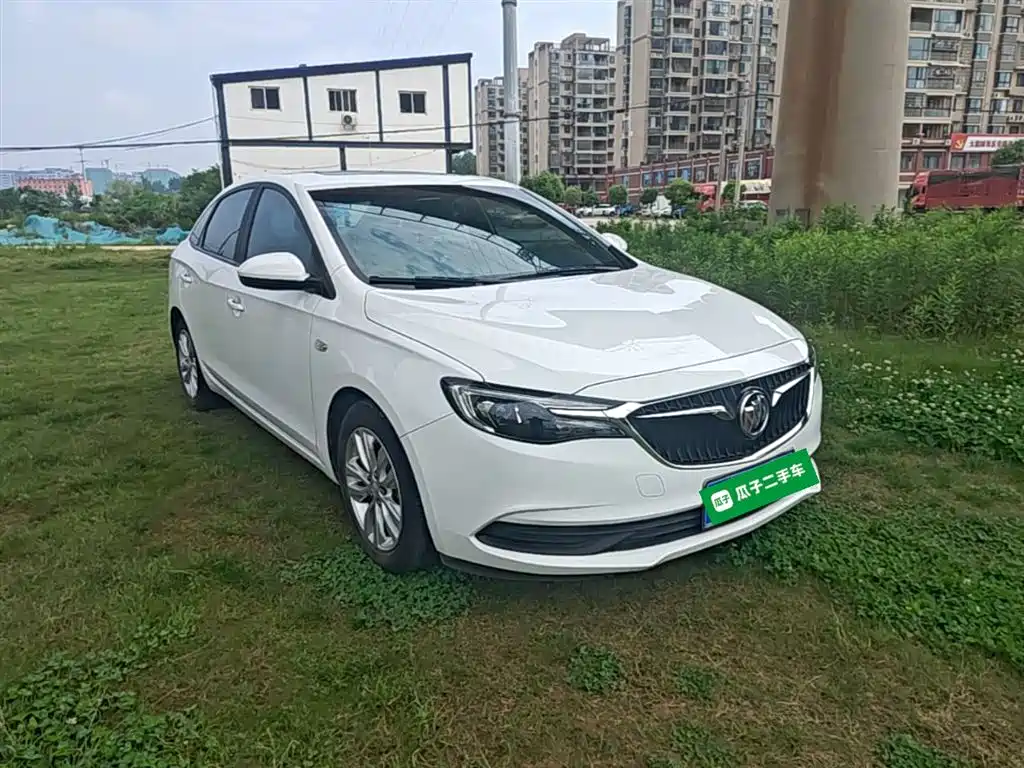 Buick Excelle 2021 Exemplar 1.5L Auto Elite фото 4