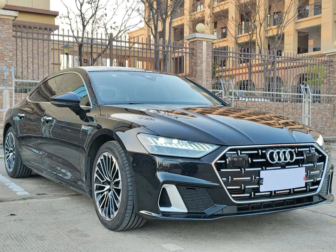 AUDI A7L