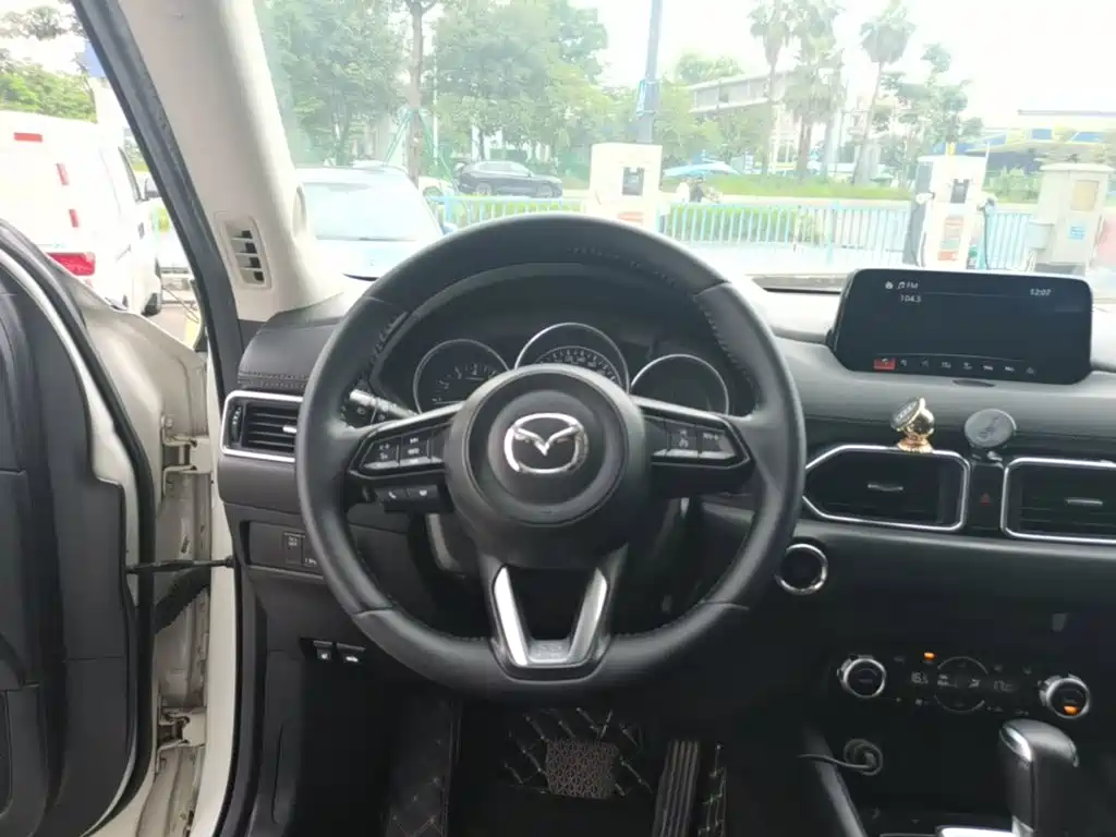 Photo 11 - Mazda CX-5