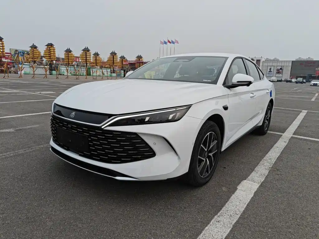 BYD Qin L 2026 2026 Model DM-i Smart Drive Edition 128KM Pioneer