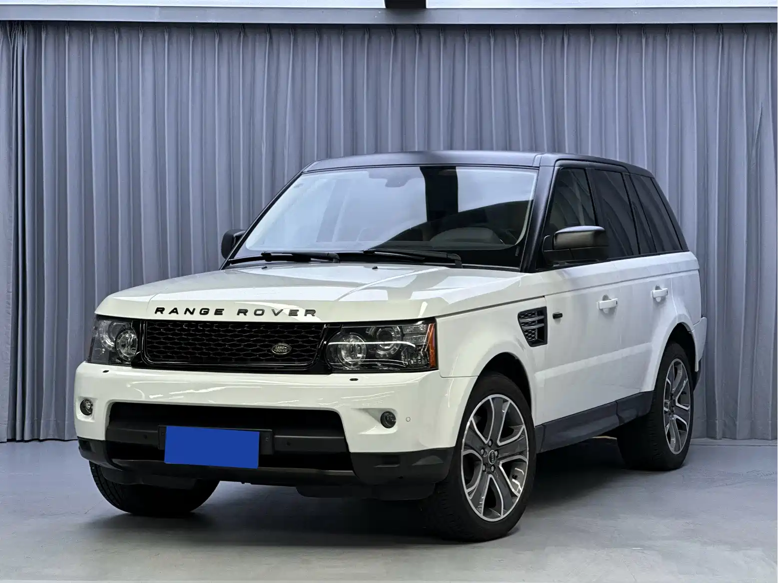 Фото 1 - Land Rover Range Rover Sport