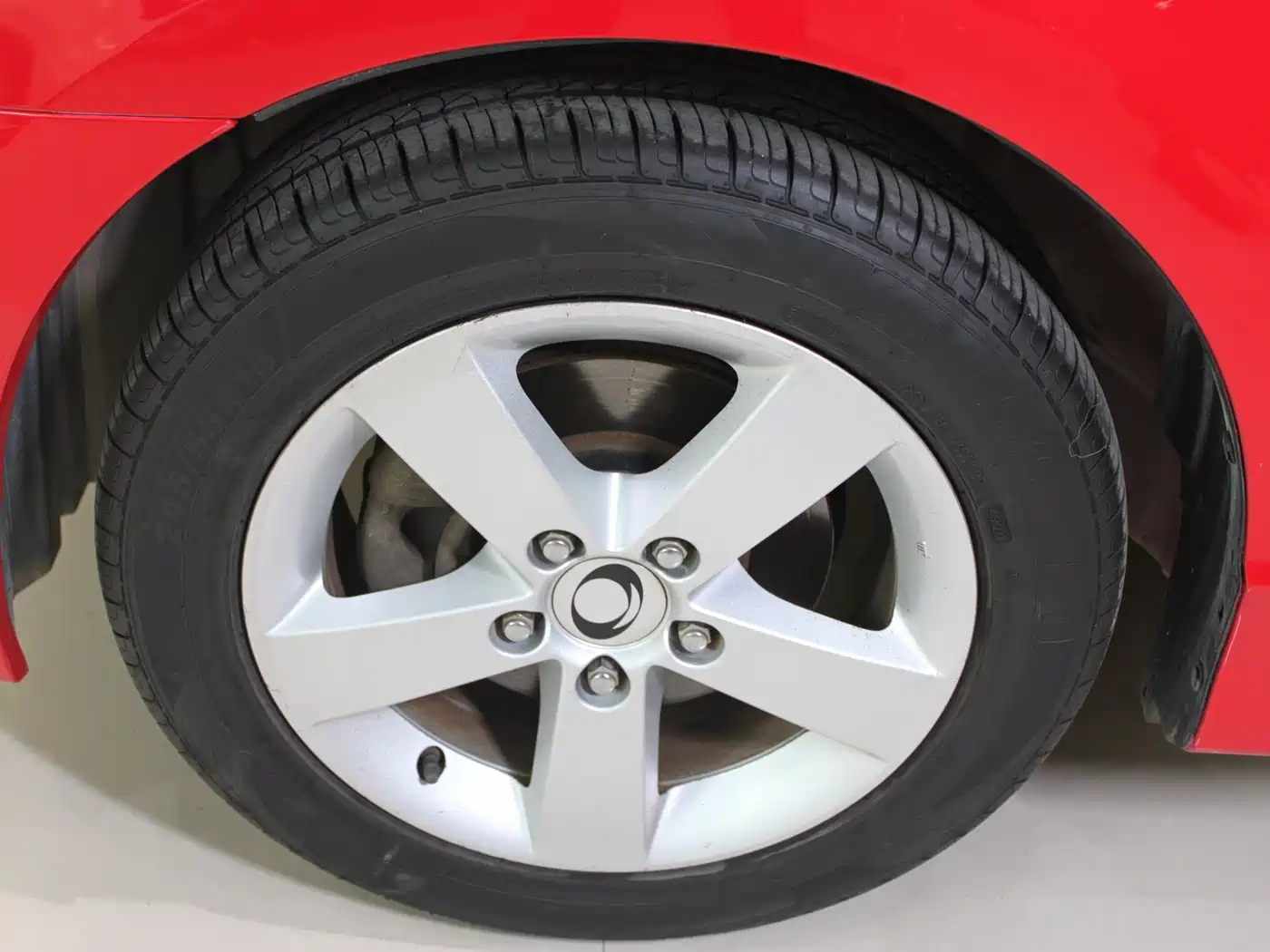 CIIMO CIIMO 2013 2012 1.8L Automatic