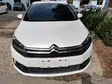 Photo 3 - Citroën C4 C-Quatre