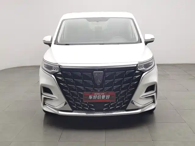 Roewe iMAX8 2023 400TGI Comfort Edition — фото 3