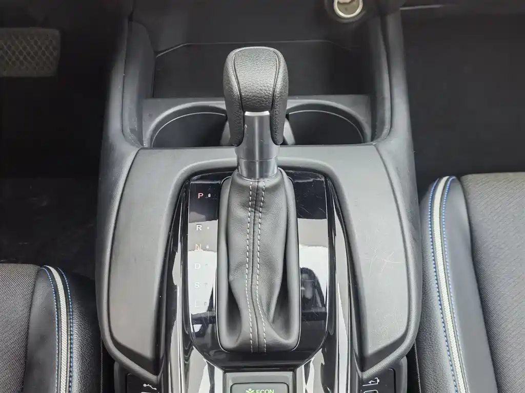 Honda HR-V 2023 240TURBO Dynamic Smart Edition фото 13