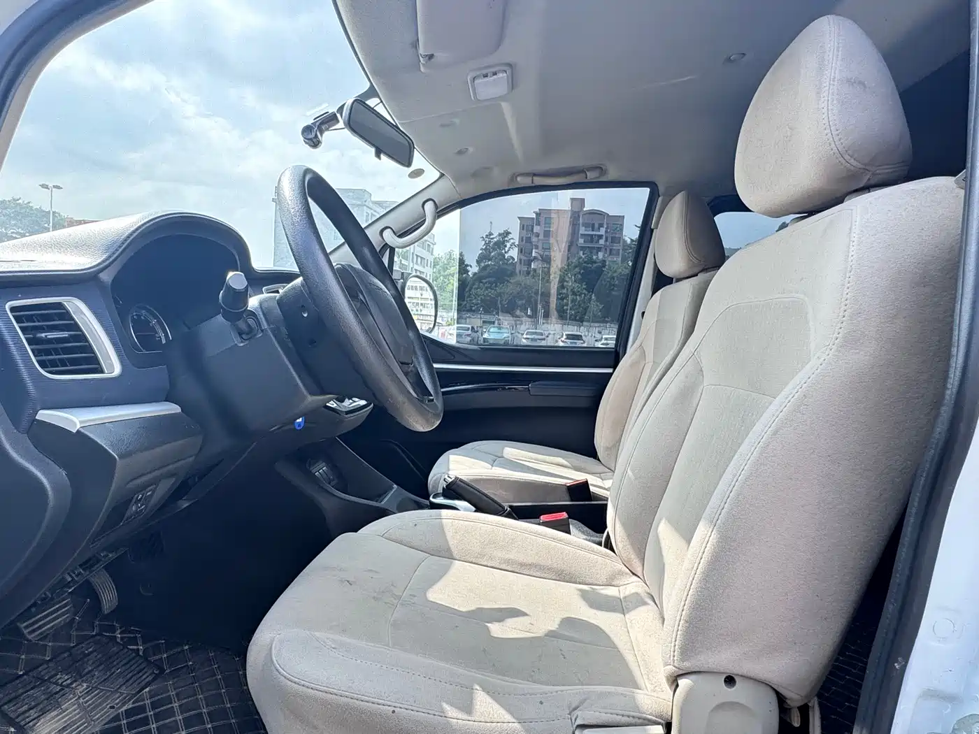 DONGFENG LINGZHI NEW ENERGY