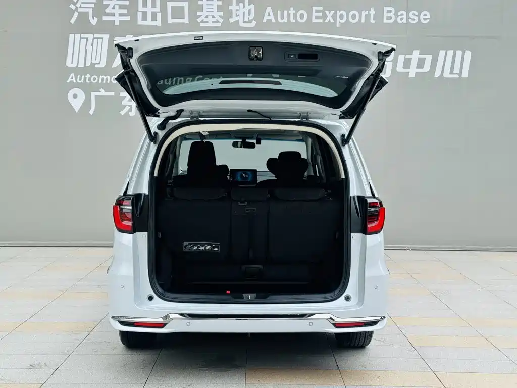 Honda Elysion 2026 2025 2.0L e:HEV Base Model
