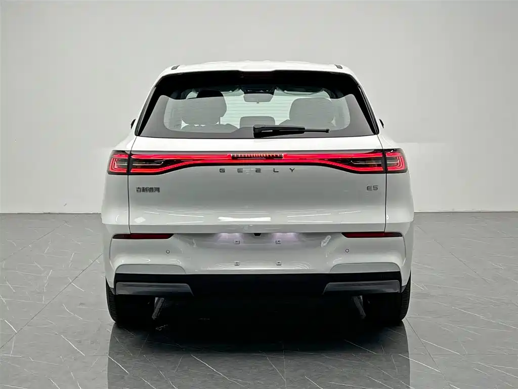 Geely Galaxy Galaxy E5 2026 2024 440km Start Edition