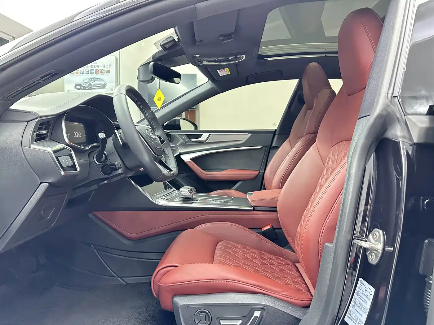 Audi A7L, миниатюра 12