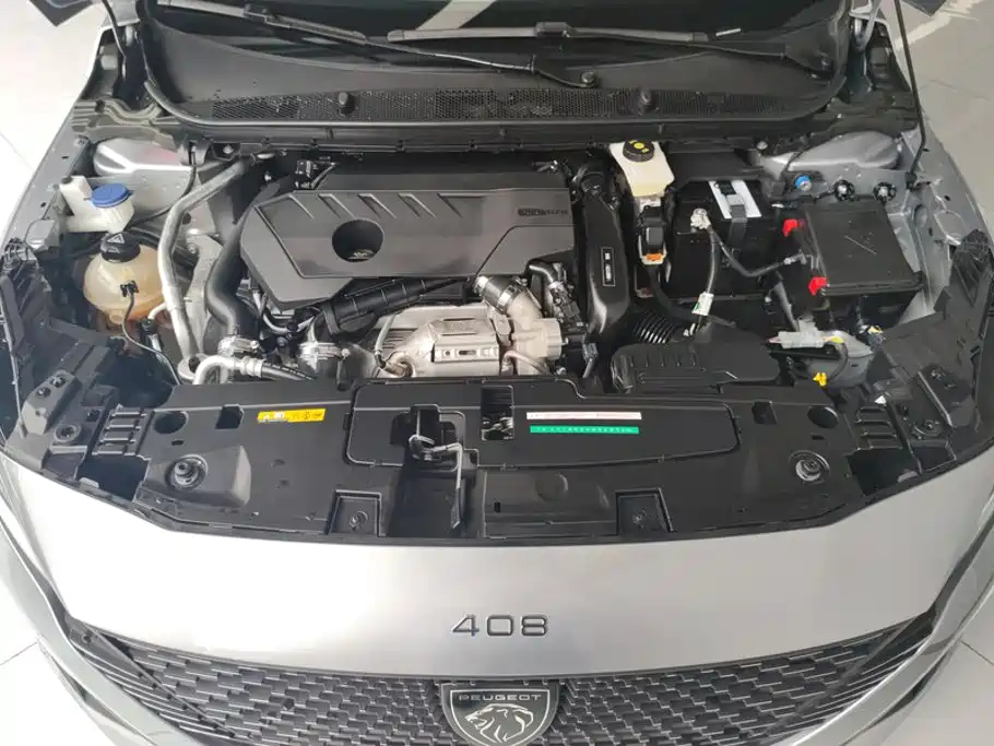 Peugeot 408 2025 2024 360THP Dá Dá Edition Latour