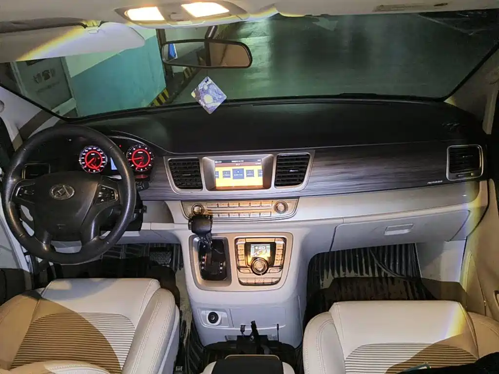 Maxus G10 2018 2018 PLUS 2.0T Automatic Elite Edition