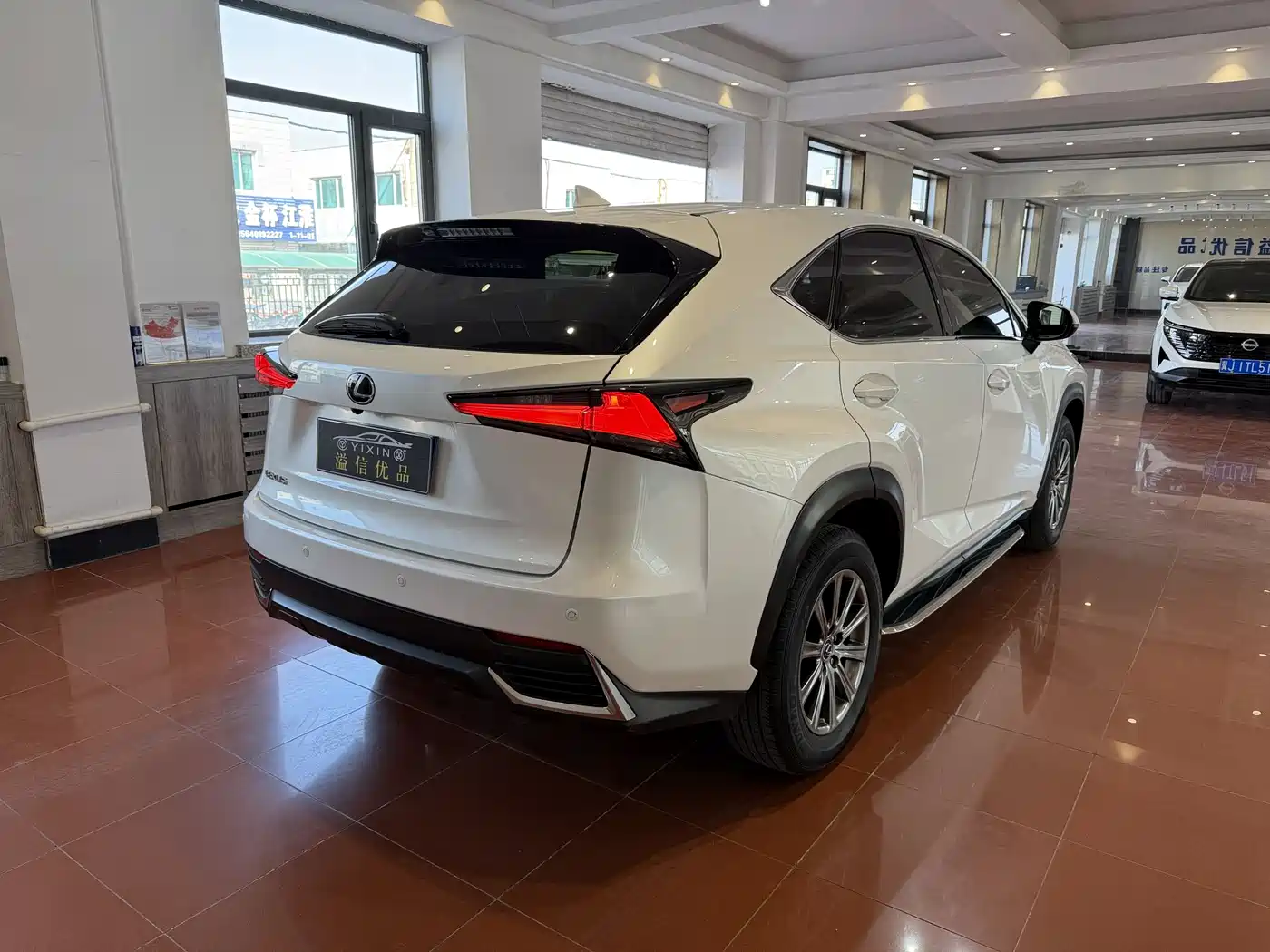 Lexus NX 2020 200 FWD Sharp Edition China V фото 16