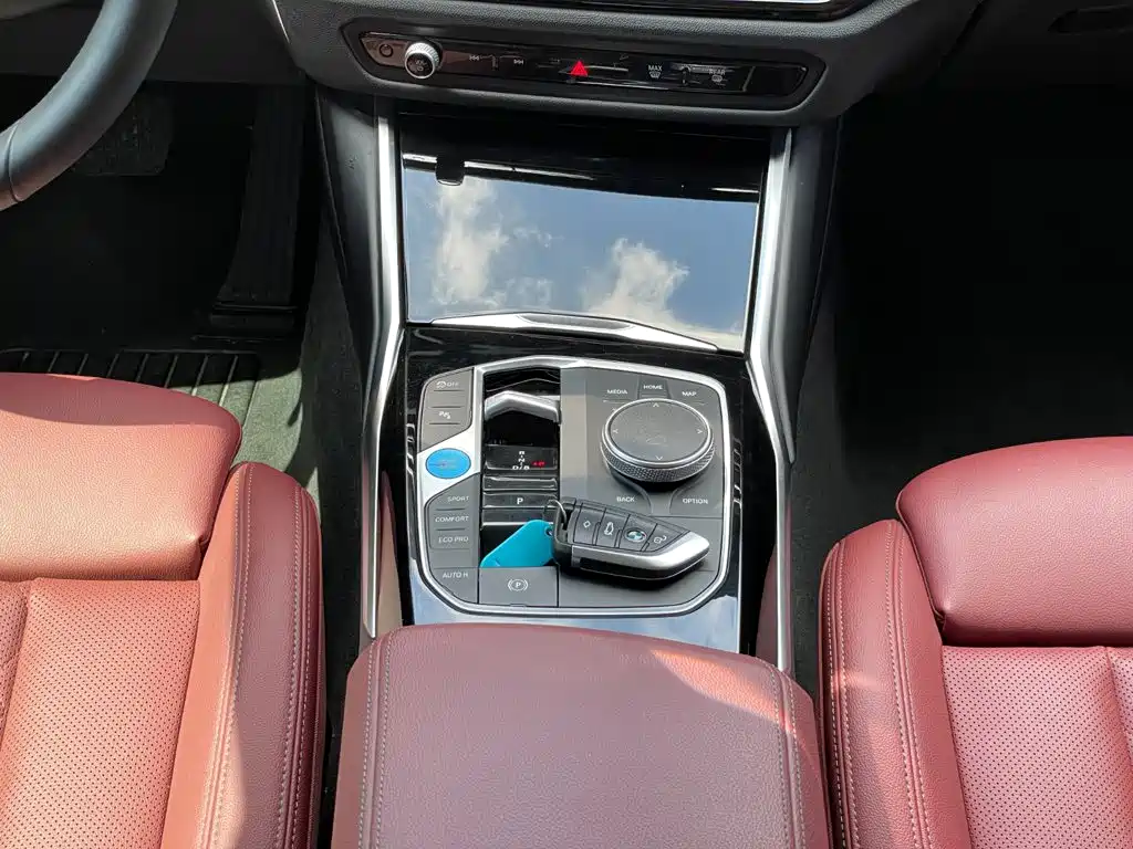 Photo 21 - BMW i3
