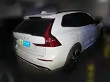 Фото 2 - Volvo XC60 Plug-in Hybrid