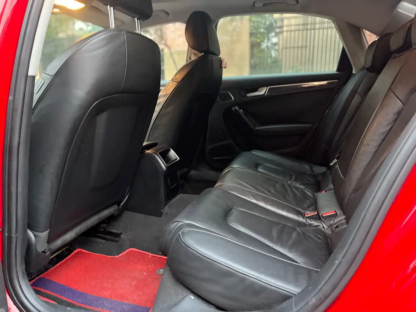 Audi A4L 2012 2.0 TFSI Auto Comfort фото 8