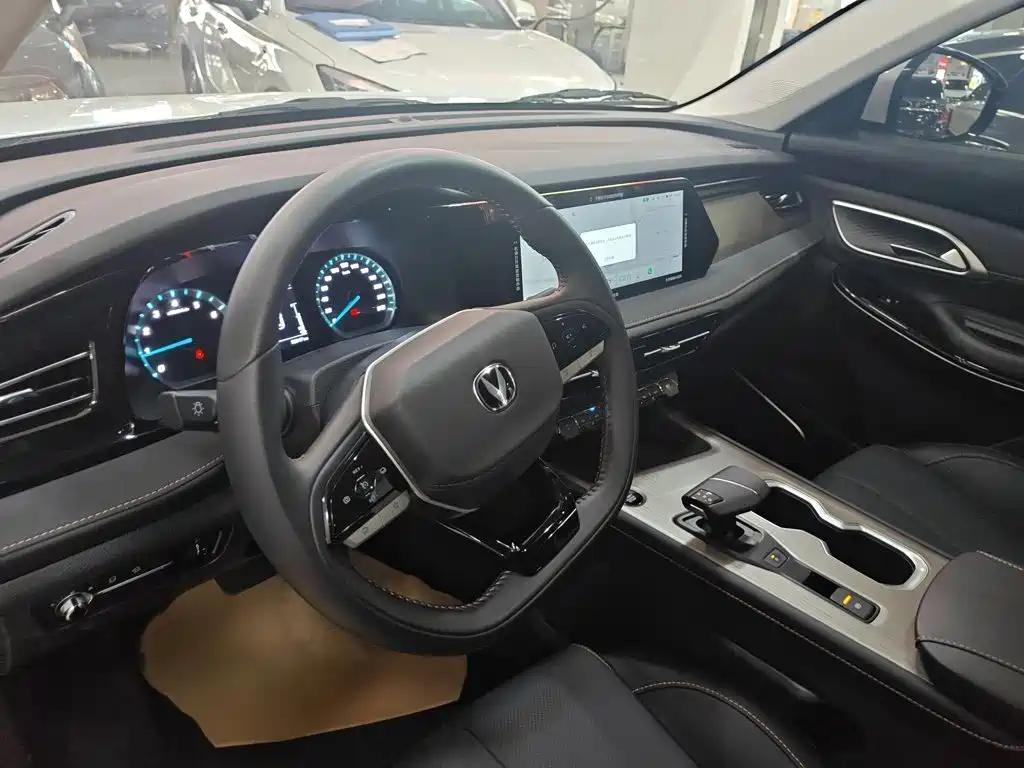 Changan X7 PLUS 2025 2024 1.5T Automatic Smart 5-Seater