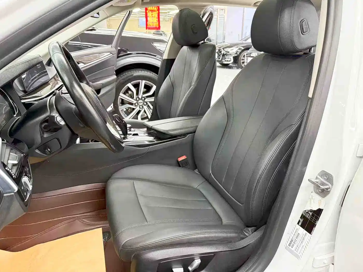 BMW 5 Series 2018 525Li Luxury Package фото 13