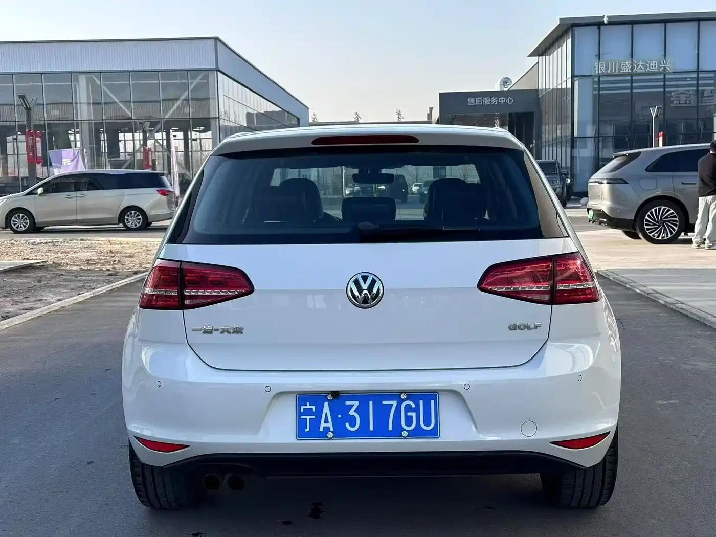 Volkswagen Golf 2016 230TSI Automatic Luxury фото 8