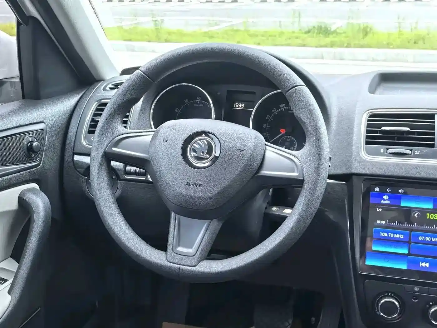 Škoda Yeti 2016 2016 1.4TSI DSG Forward Edition
