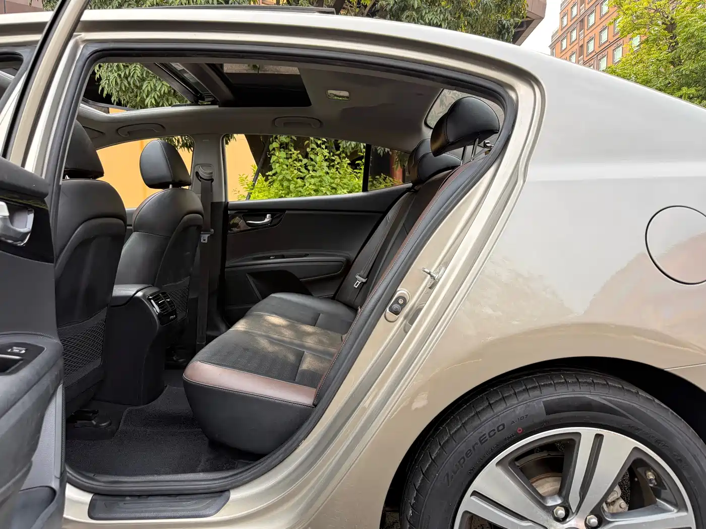 Kia Kaishen 2018 2017 1.8L Automatic GLS