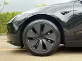 Фото 12 - Tesla Model 3