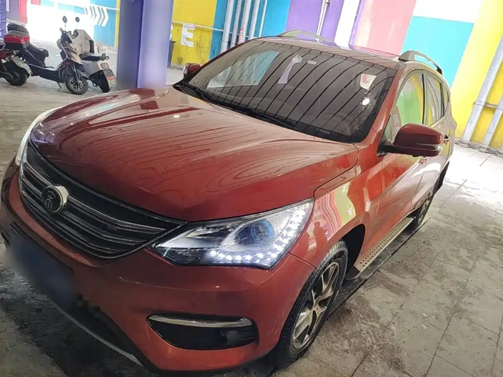 BYD Song 2017 Ultimate Upgrade 1.5TI Manual Elite Model
