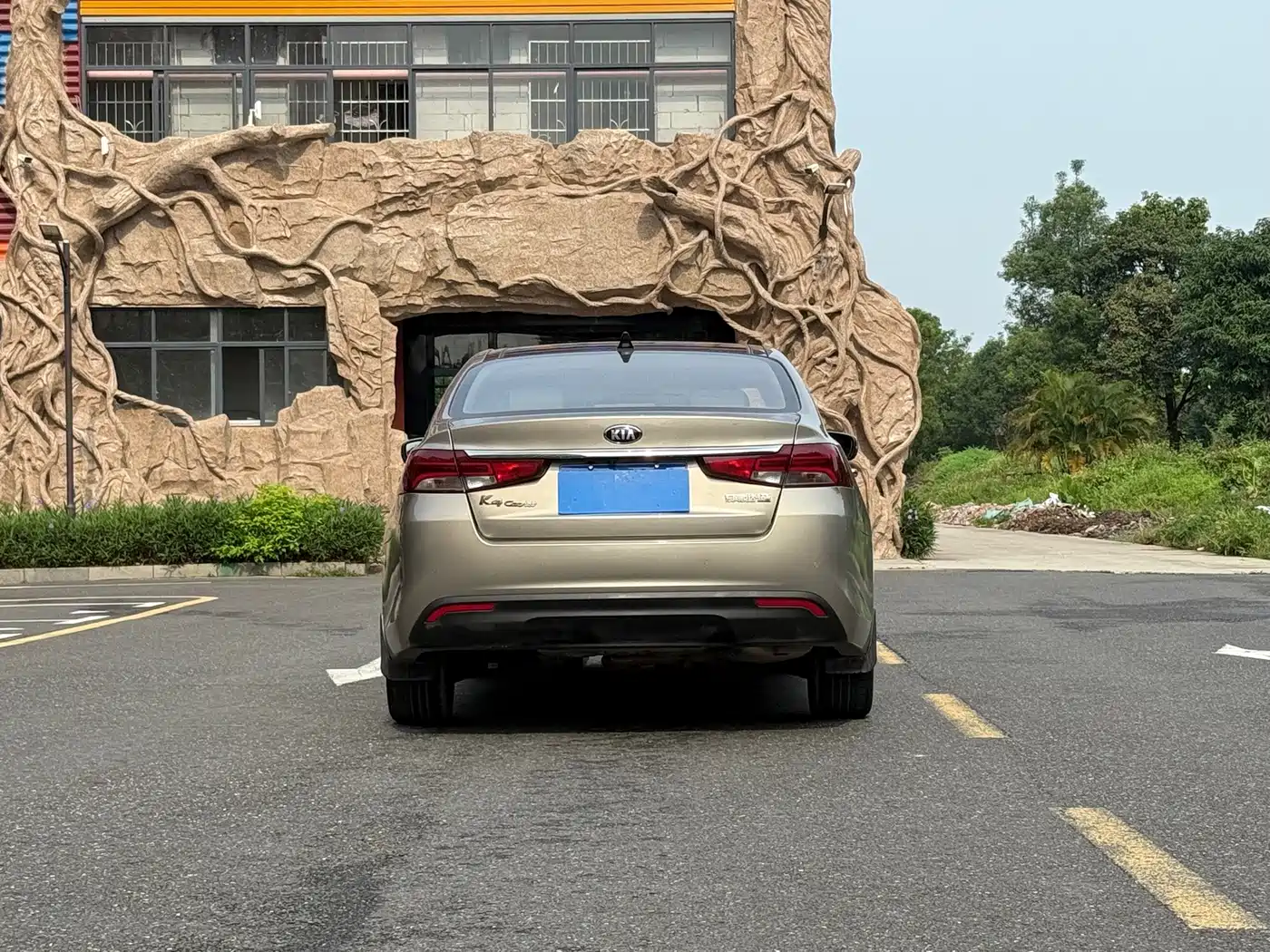 Kia Kaishen 2018 2017 1.8L Automatic GLS