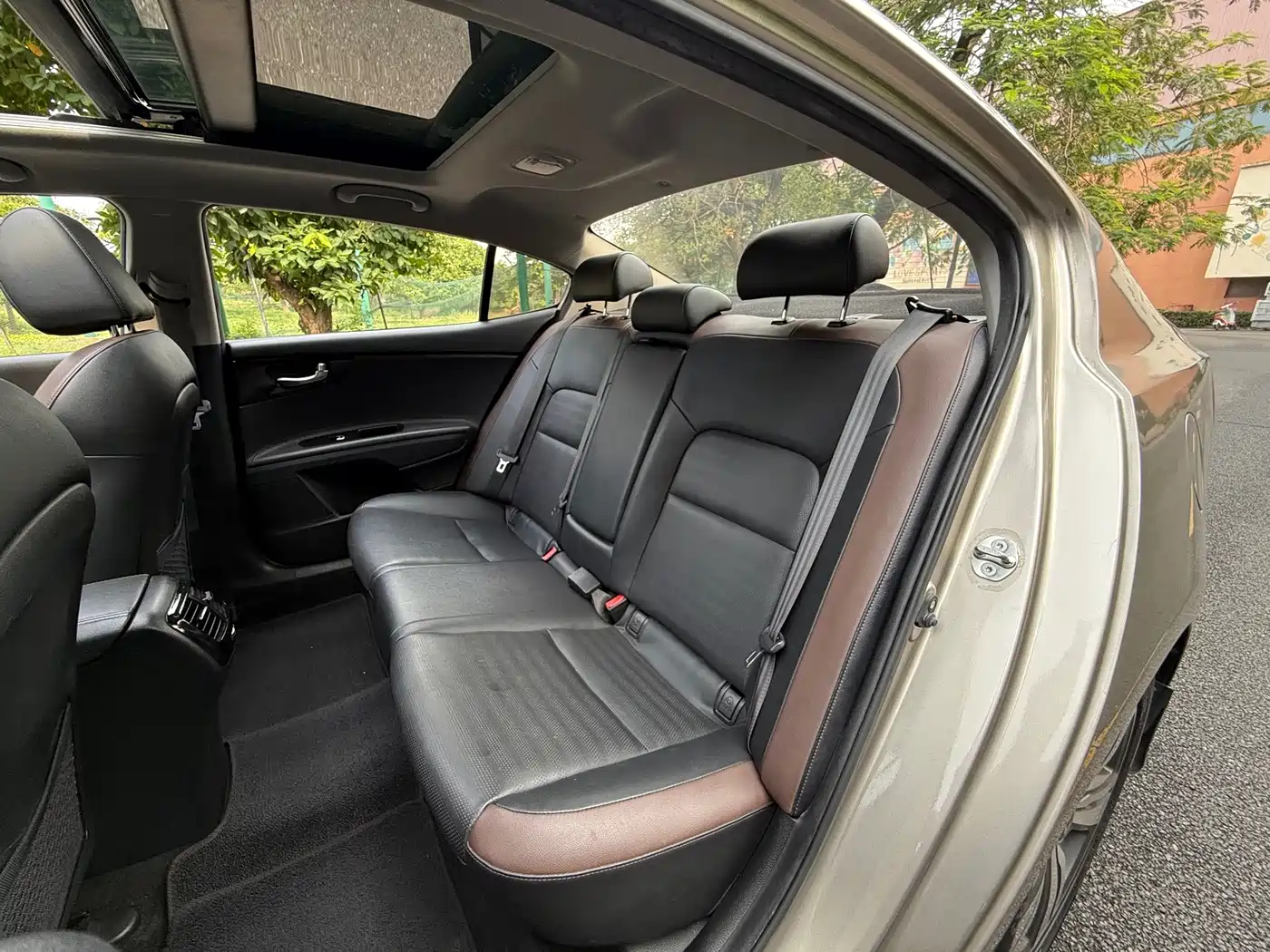 Kia Kaishen 2018 2017 1.8L Automatic GLS