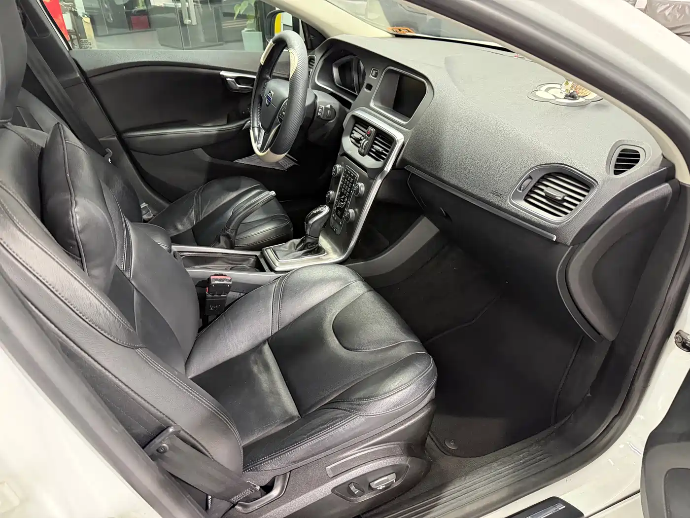 Volvo V40 2016 2016 T3 Elegance Edition