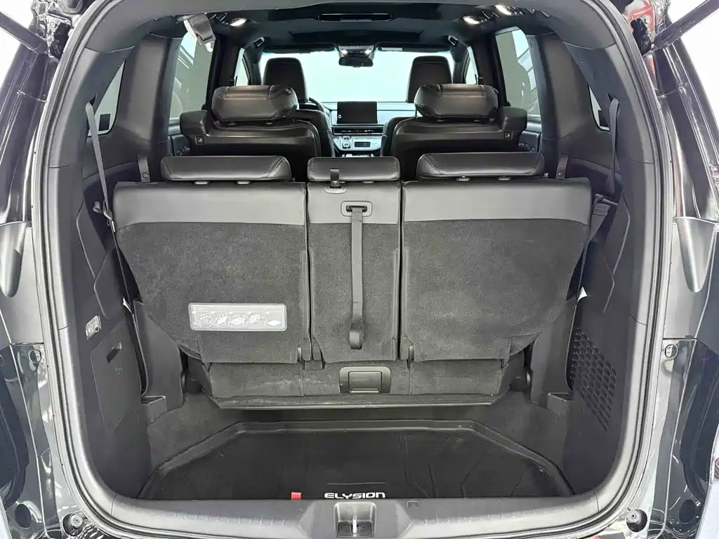 Honda Elysion 2024 2024 2.0L e:HEV Luxury Edition