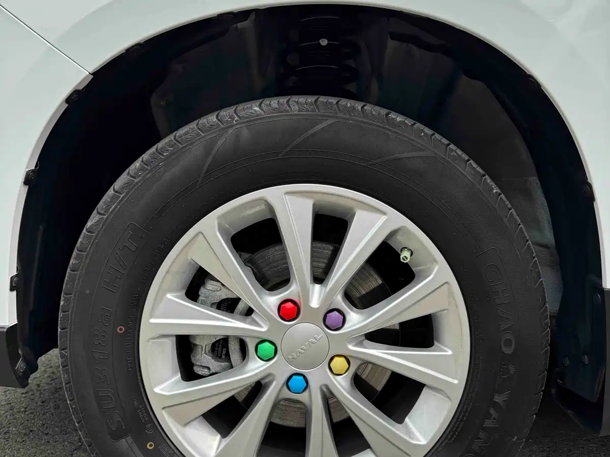 Haval M6 2023 PLUS 1.5T Manual Luxury Smart Connect фото 23