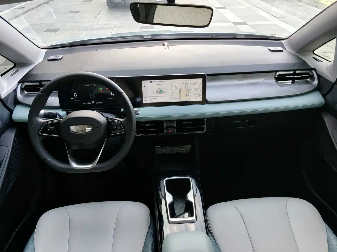 Geely Geometry E Firefly 2023 2024 Model 301km Starlight