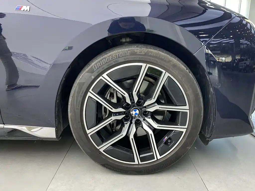 BMW 7 Series 2025 2023 Model 735Li M Sport Package